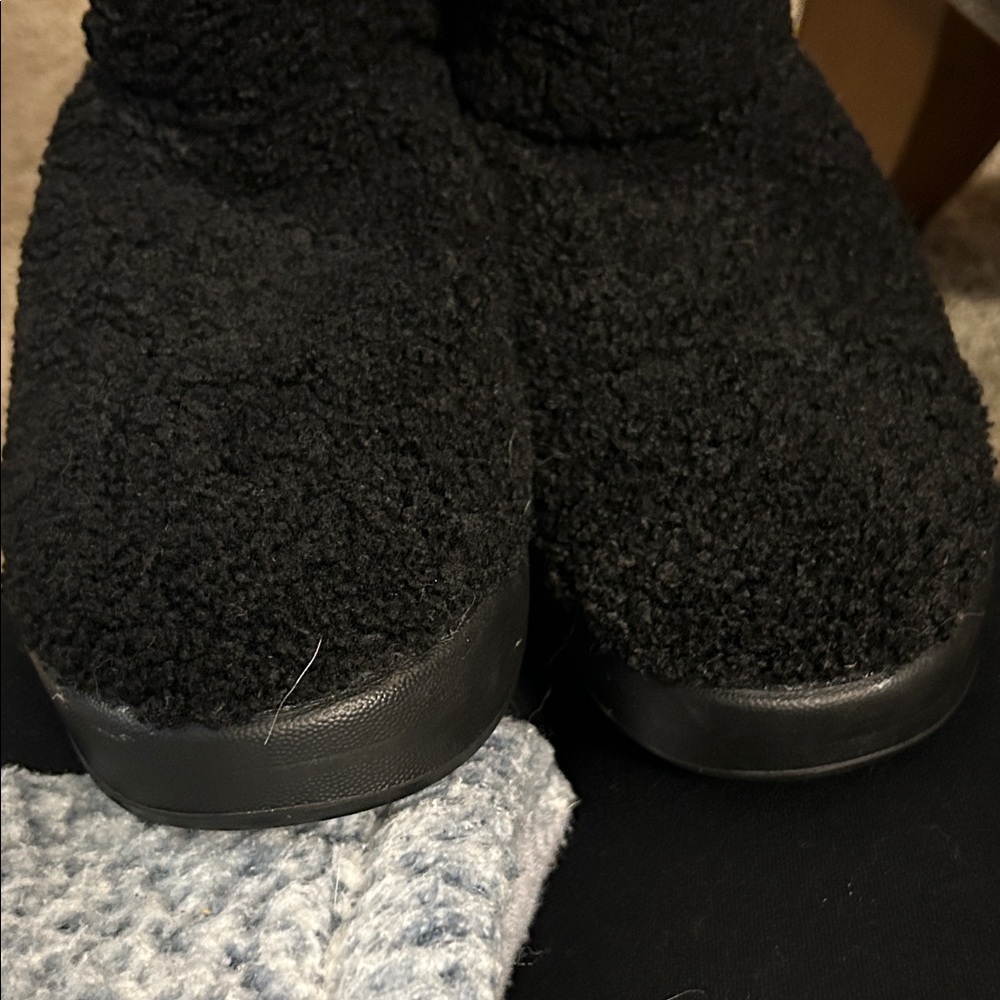 Ked’s Black Boots - Picture 10 of 11
